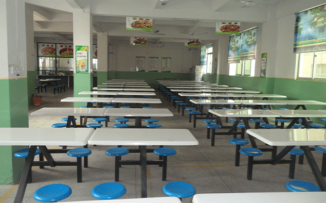 晉江嘉年華公司,晉江嘉年華公司食堂圖片,晉江嘉年華公司食堂環(huán)境,味萊客餐飲公司,食堂現(xiàn)場(chǎng)圖片