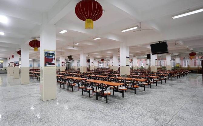 食堂承包招標(biāo)信息