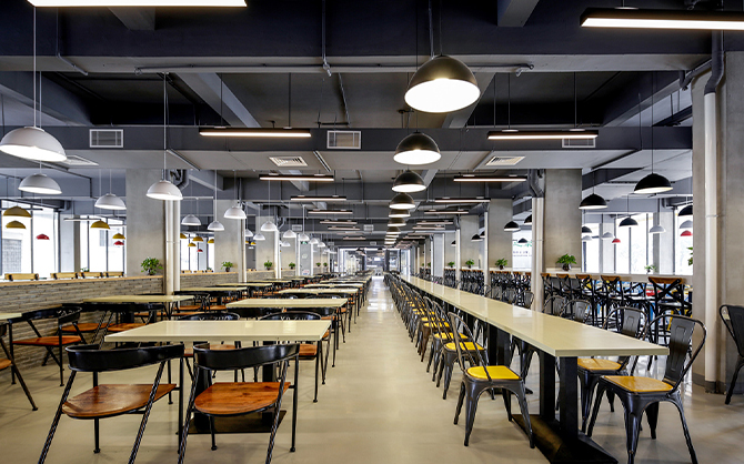 高校食堂的創新嘗試：打造不一樣的美食體驗